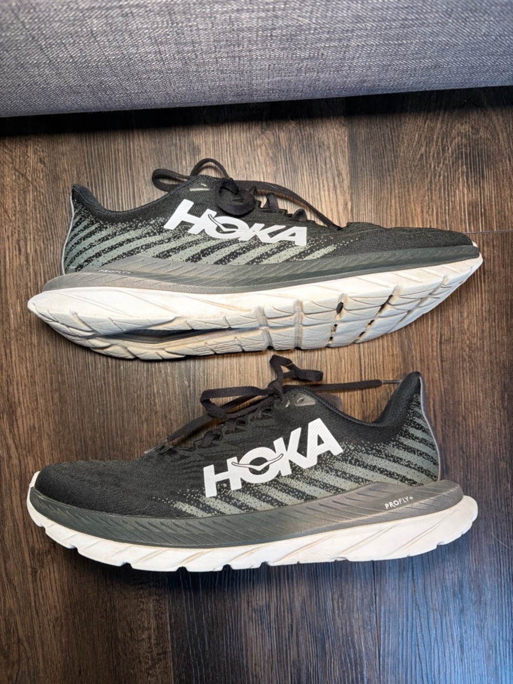 Hoka Mach 5 Athletic Black Running Shoes